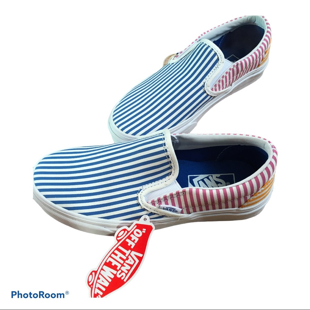 Vans - Picture 5 of 7
